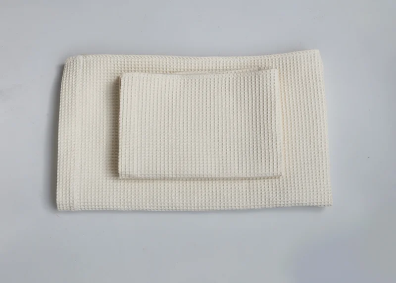 Les draps de bain unis